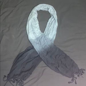 Grey & black ombré scarf